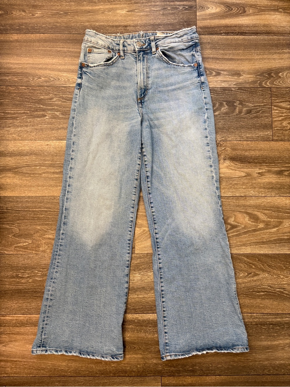 H&M &DENIM Wide High Waist Jeans Light Wash Wide Leg Size 29 Ankle Length